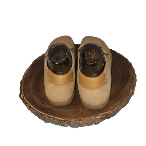 NWOB Kalso Earth Shoe Dabb Nubuck Slip On Cognac Brown Leather Size 8
